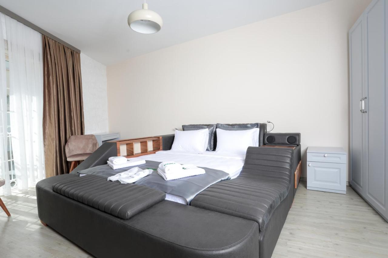Neva Hotel Alaçatı Buitenkant foto