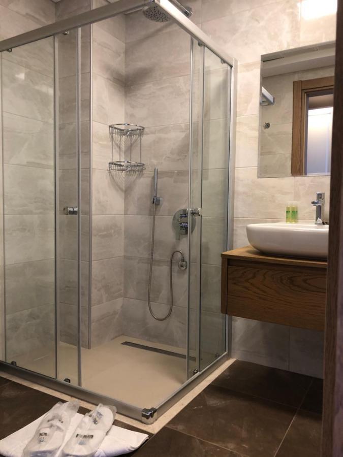 Neva Hotel Alaçatı Buitenkant foto