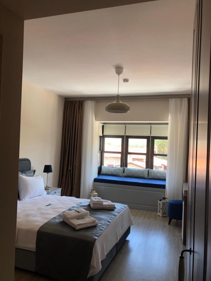 Neva Hotel Alaçatı Buitenkant foto